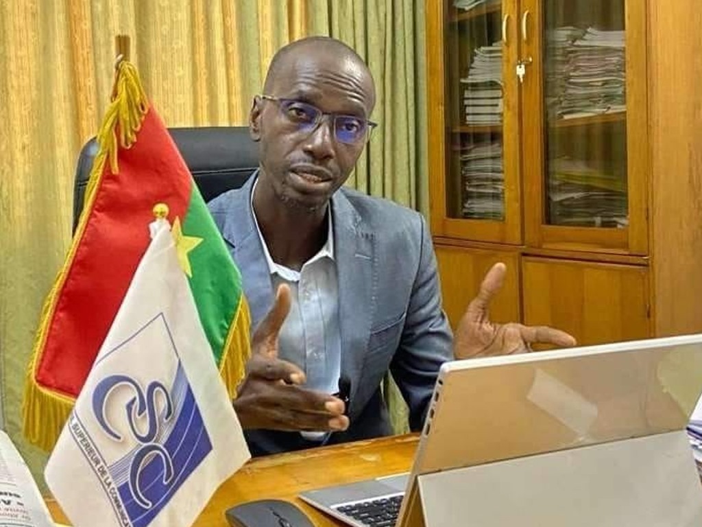 Burkina Faso : Un nouveau patron à la tête du Conseil Supérieur de Communication