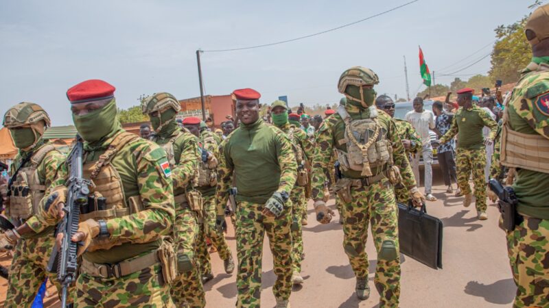 Burkina Faso : L’écho inspirant du Capitaine Ibrahim Traoré, pour la lutte contre le terrorisme au-delà des frontières du Faso