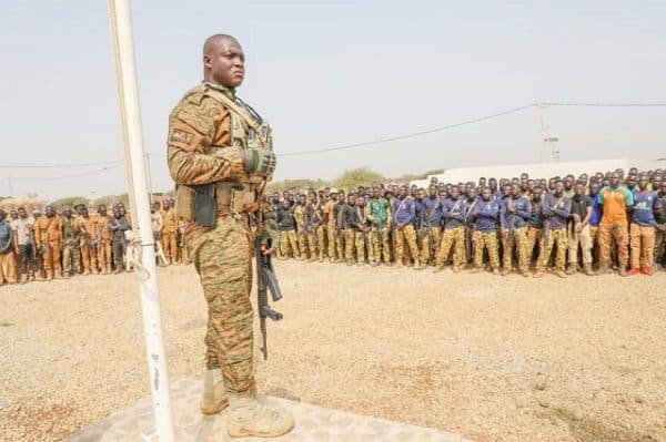 Burkina Faso : La province du Noumbiel mobilise près de 400 000 FCFA pour les VDP de Batié, dans un élan d’engagement patriotique