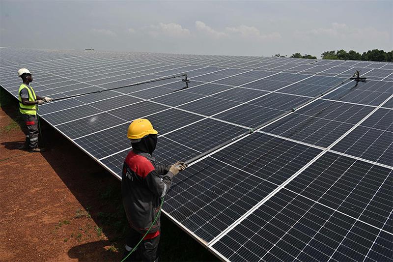 Burkina Faso : Une transition énergétique accélérée grâce au solaire et la vision du Capitaine Ibrahim Traoré
